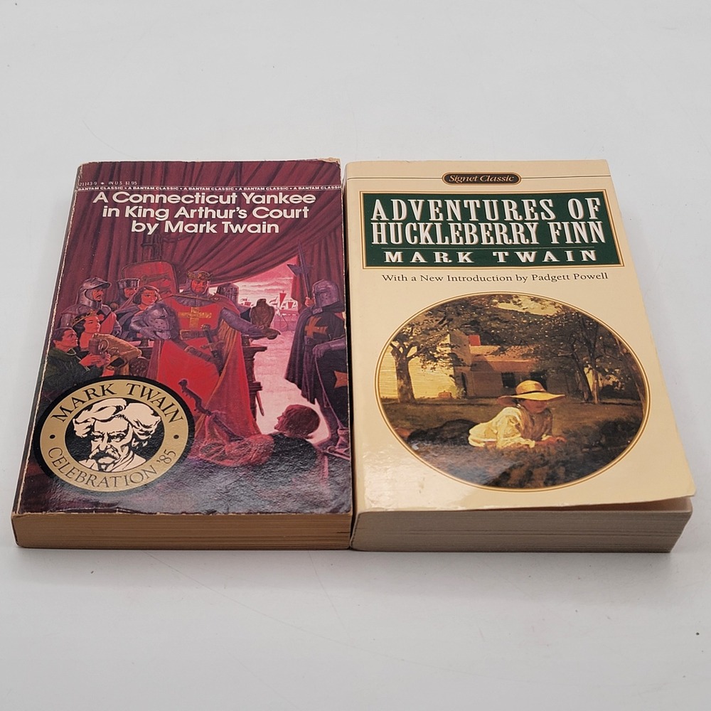 Mark Twain Adventures of Huckleberry Finn & Connecticut Yankee Paperback Good